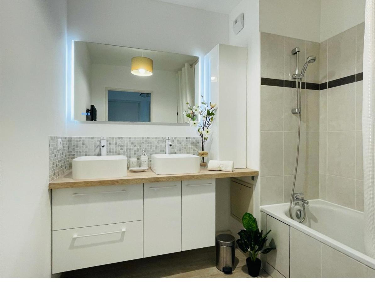 Joli Appartement Proche Disney Chanteloup En Brie Exteriér fotografie